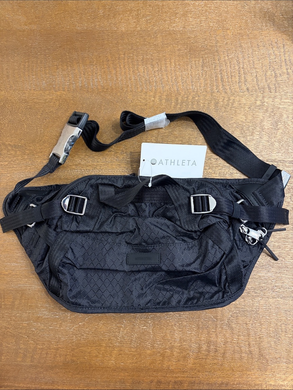 Athleta Excursion Waistbag - Black Large